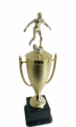 SOCCER PLAYER TROPHY 370MM HIGH