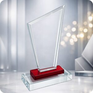 TRAPEZOID GLASS TROPHY 250MM Trophy Guy www.trophyguy.co.za TRAPEZOID GLASS TROPHY 250MM